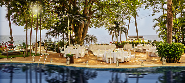 5 Unique Destination Wedding Reception Ideas