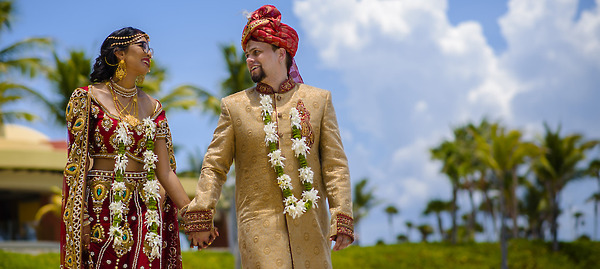 Jason and Priya&rsquo;s Wedding at Barcelo Maya