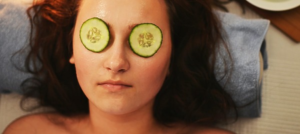 woman-girl-beauty-mask-3192