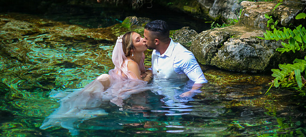 6 Unique Ways to Tie the Knot at Your Destination Wedding