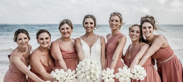 10 bridal party destination wedding photography ideas sandos finisterra los cabos beach venue