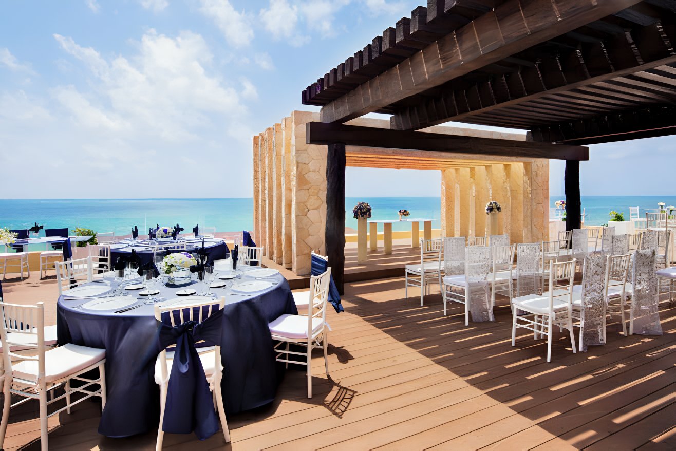 top 5 affordable mexico destination wedding resorts royalton riviera cancun mexico rooftop venue