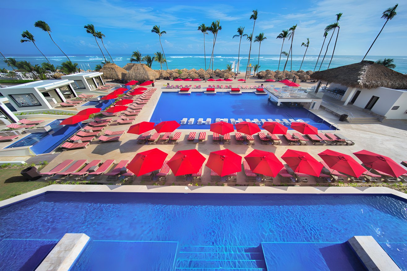 royalton bavaro punta cana dominican republic pool all-inclusive resort destination wedding paradise beach