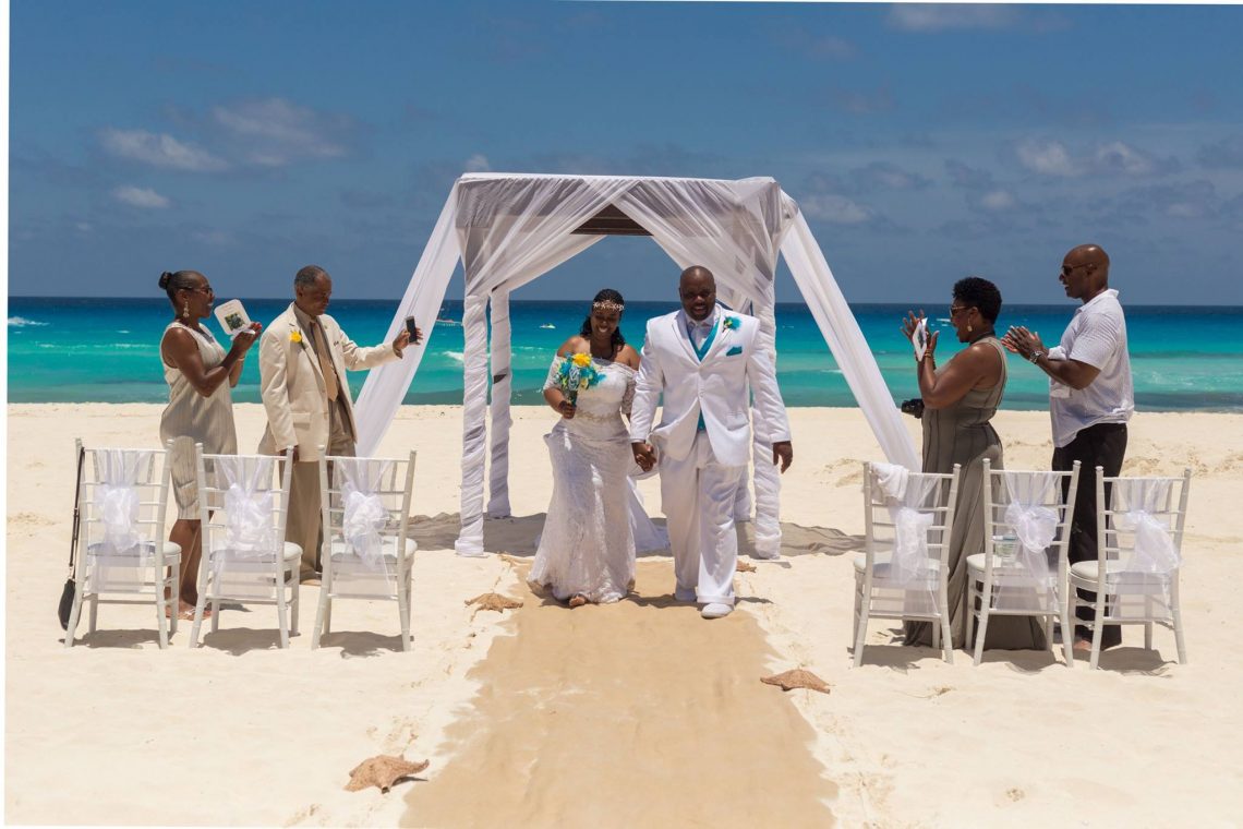 destination-wedding-2245558_960_720