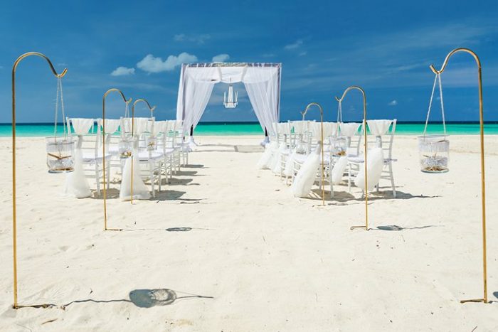 beaches-turks-and-caicos-weddings