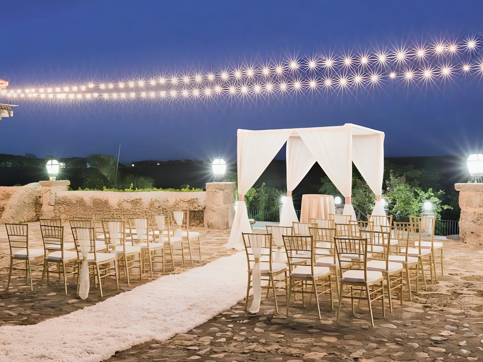 23 Stunning Large Capacity Wedding Venues For 600+ Guests - Eternity