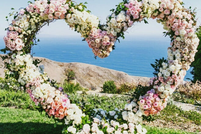 10 valentine's day destination wedding ideas heart arch