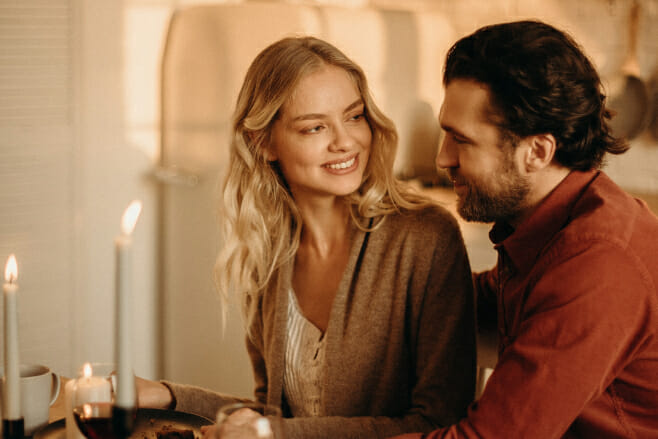 8 romantic and affordable valentine's day ideas candlelit dinner date night inspiration