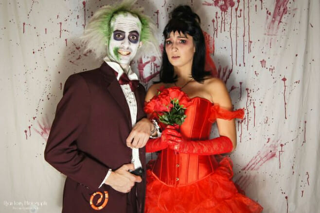 spooky wedding ceremony ideas for the halloween season coordinated costumes