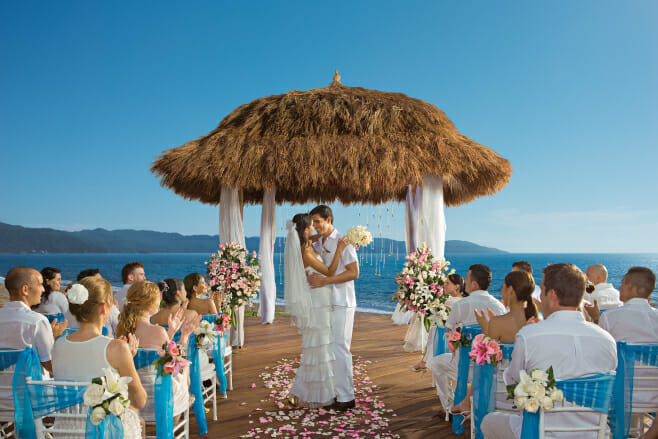 5 gorgeous puerto vallarta destination wedding resorts dreams vallarta bay mexico