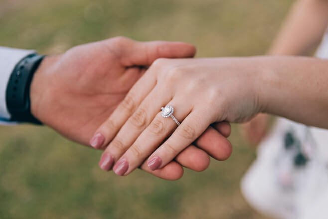 how to pull of the perfect marriage proposal destination weddings engagement ring