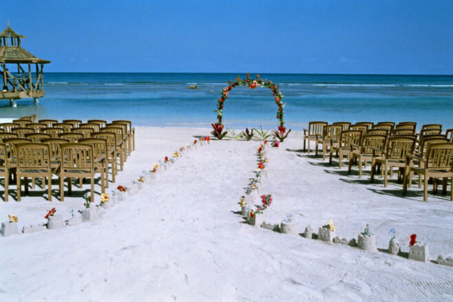 top 5 low cost jamaica wedding packages destination weddings holiday inn montego bay beach venue