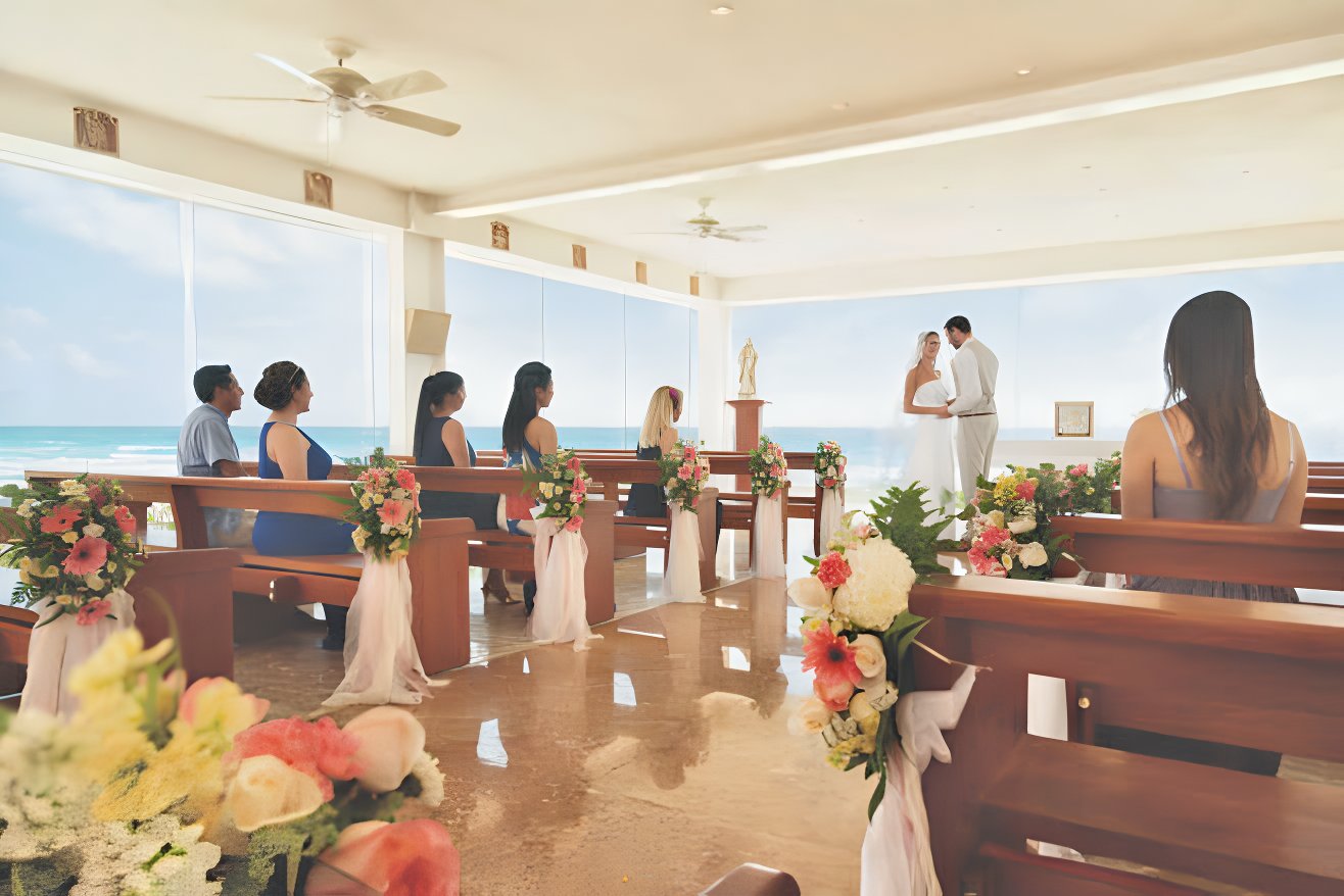 panama jack cancun destination wedding resorts chapel couple all-inclusive mexico