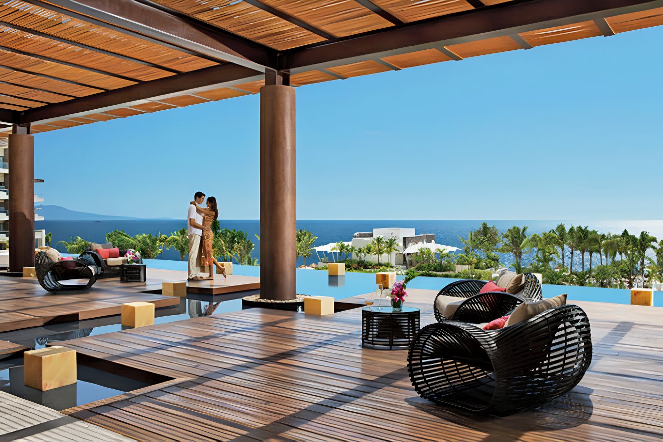 5 mexico resorts you can get to quickly from LAX puerto vallarta panorama