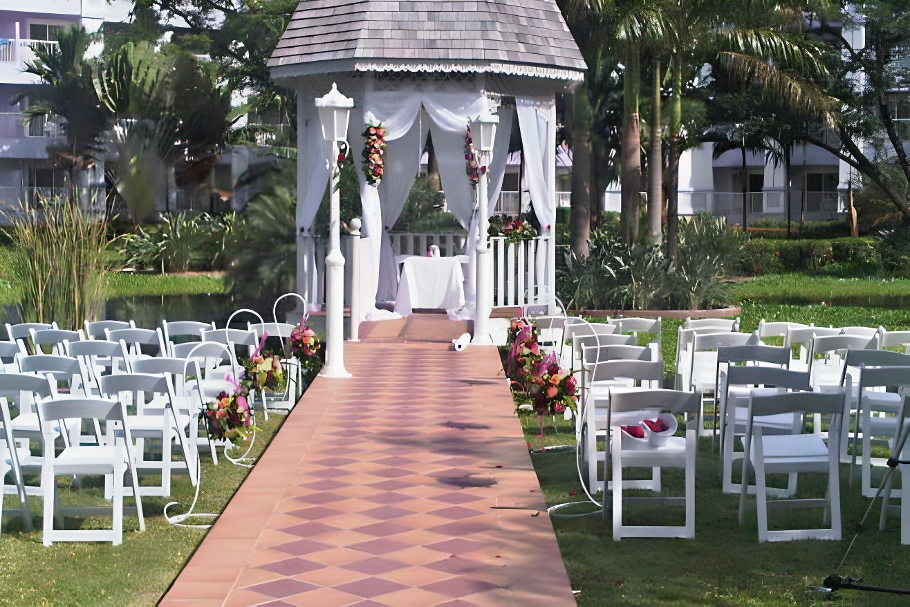 7 lush and stunning garden venues riu ocho rios jamaica lagoon gazebo destination weddings