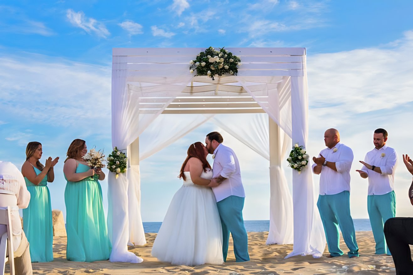 sandos finisterra los cabos destination wedding beach ceremony couple mexico all-inclusive mexico