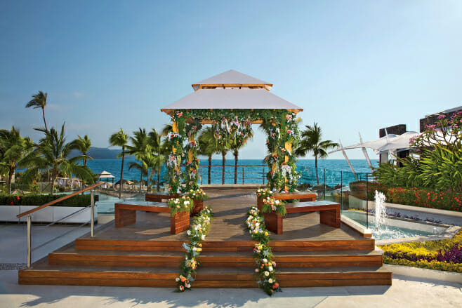 5 mexico resorts you can get to quickly from LAX secrets vallarta bay gazebo weddings