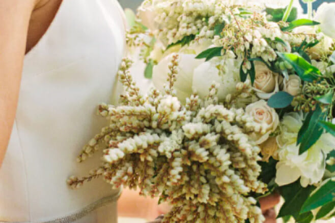 8 winter inspired destination wedding bouquets unique textures