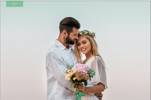 RIU Palace Riviera Maya RIU Free Married Couple Hold Eachother Lovingly