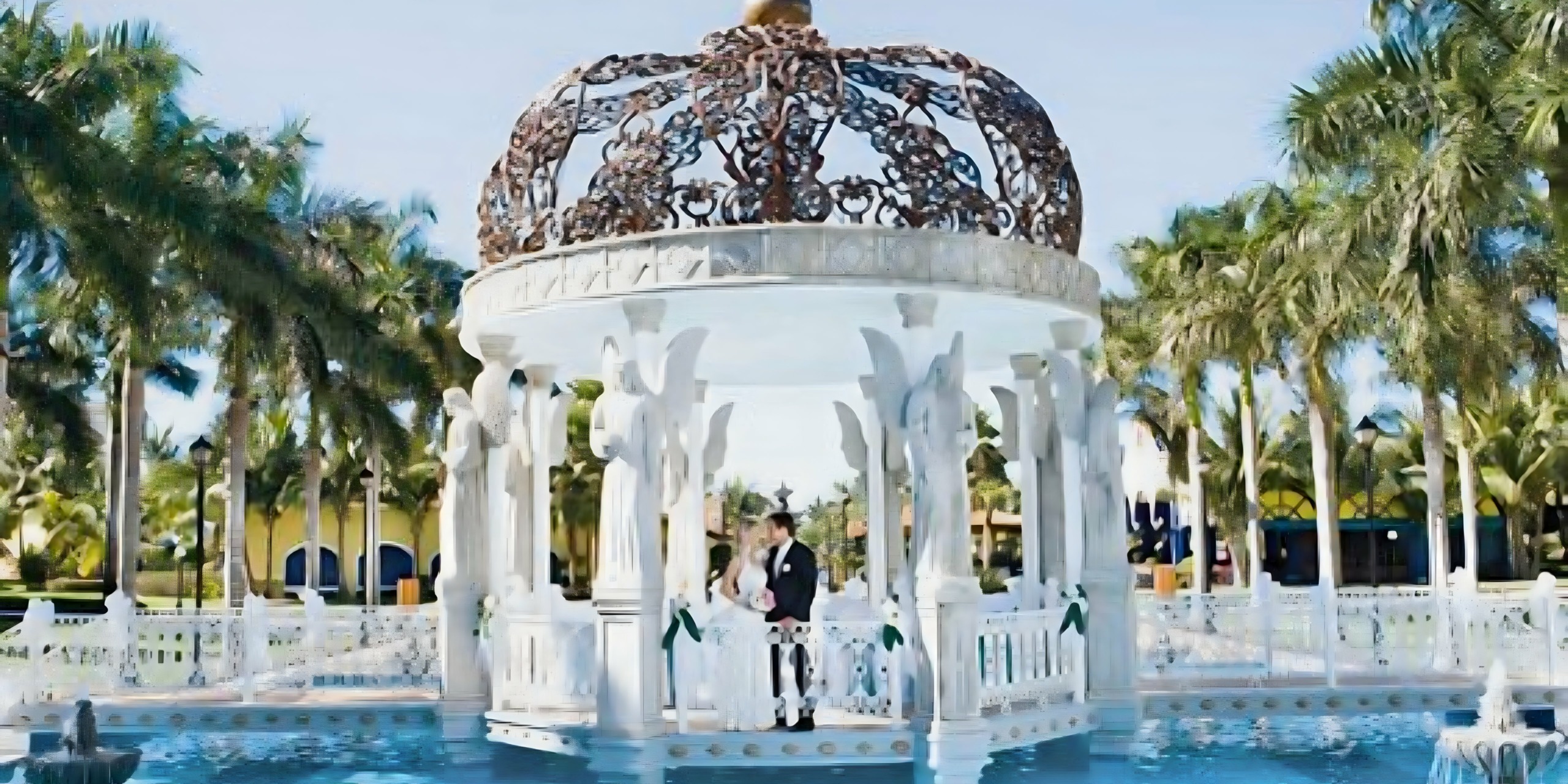 Gazebo wedding venue in Hotel Riu Jalisco Mexico