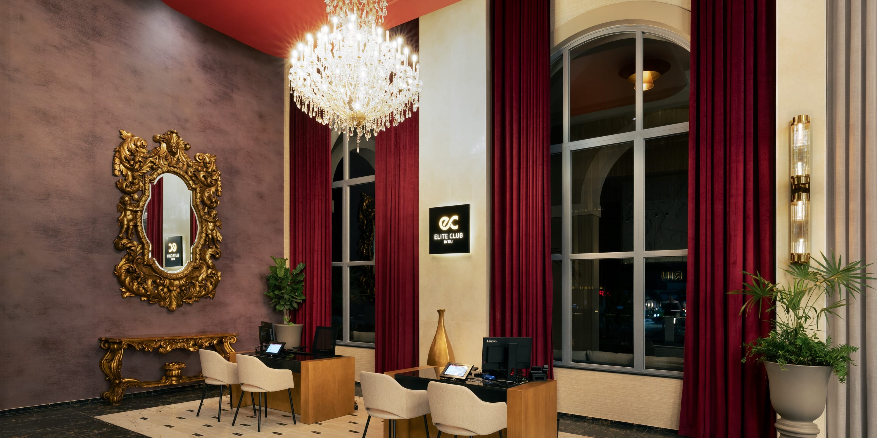 Hotel Riu Palace Mexico reception with Elite signage, ideal for a destination wedding.