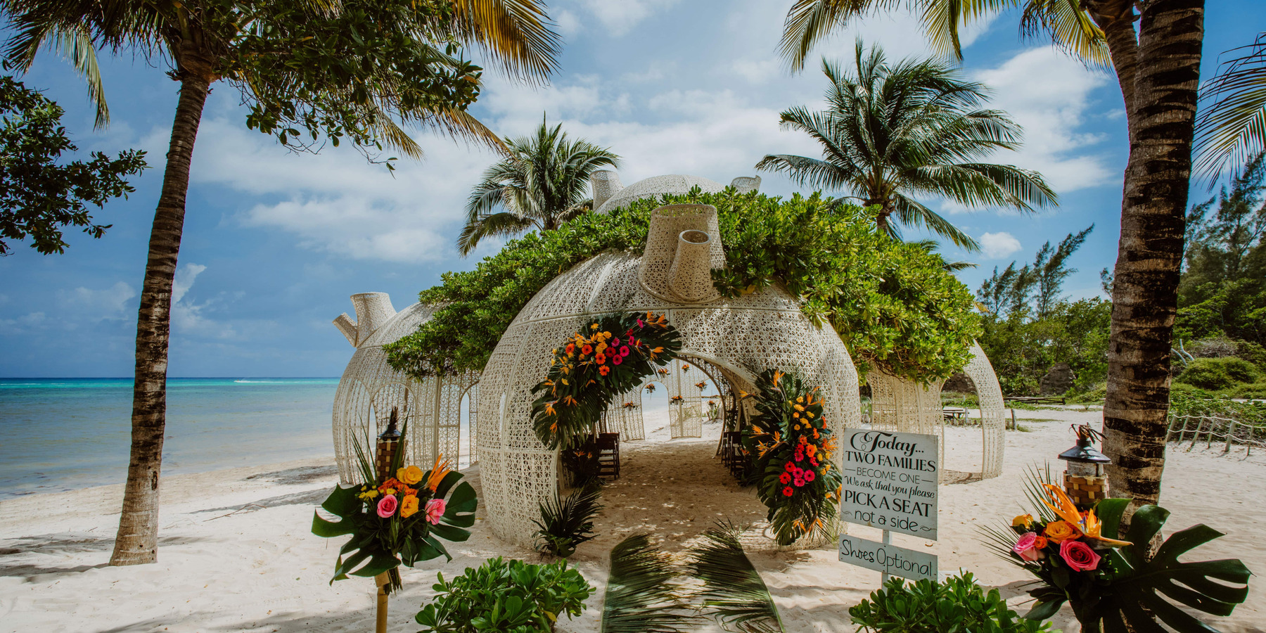 Sandos Caracol Eco Resort ️ Destination Weddings (with 2023 Pricing)