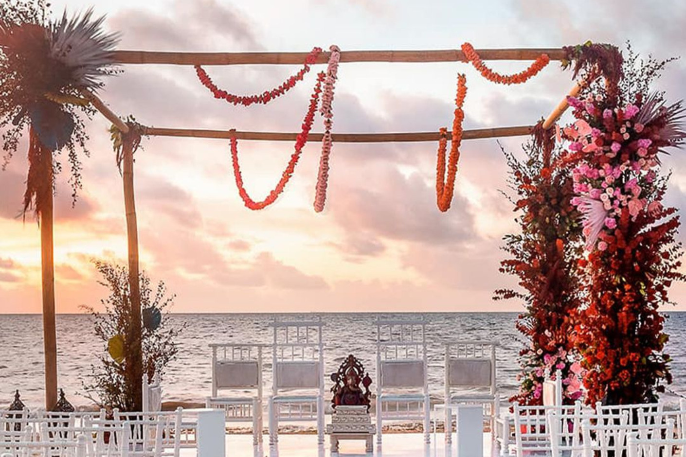 playacarpalacetropicaltraditions-package