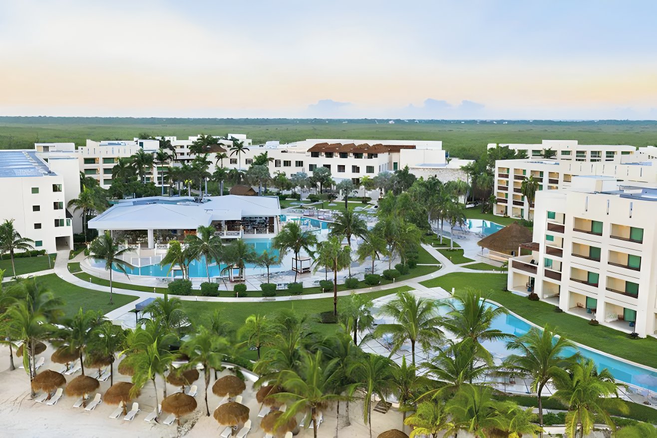 Aerial view of Hyatt Ziva Riviera Cancun offering destination wedding packages in 2023