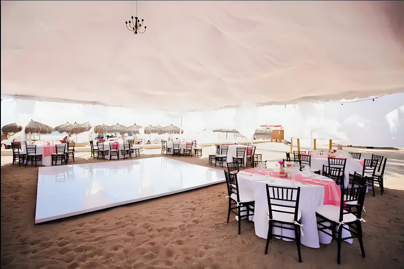 Sunscape Puerto Vallarta's Solarium Venue space