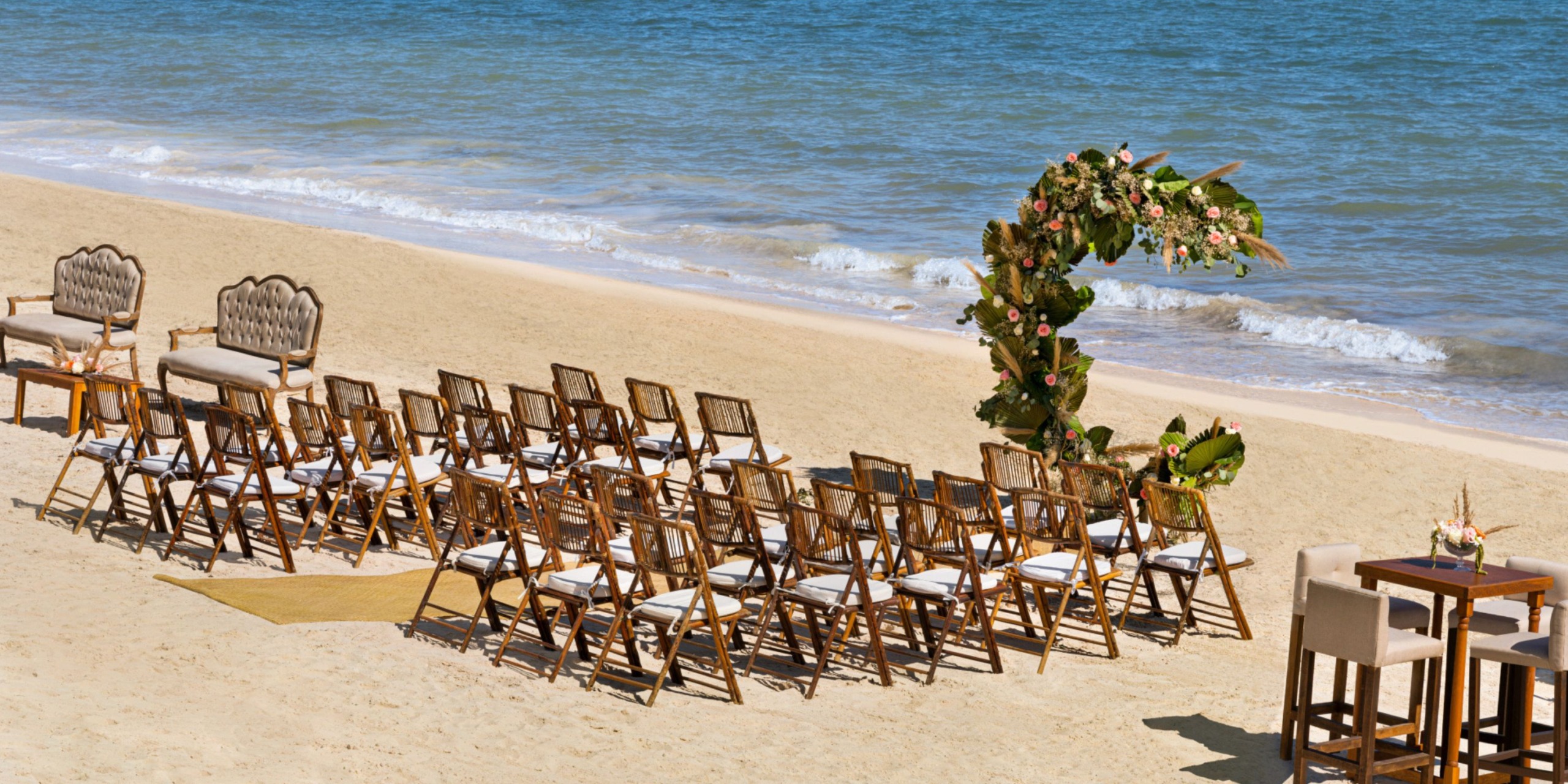 hilton-cancun-beach-gazebo