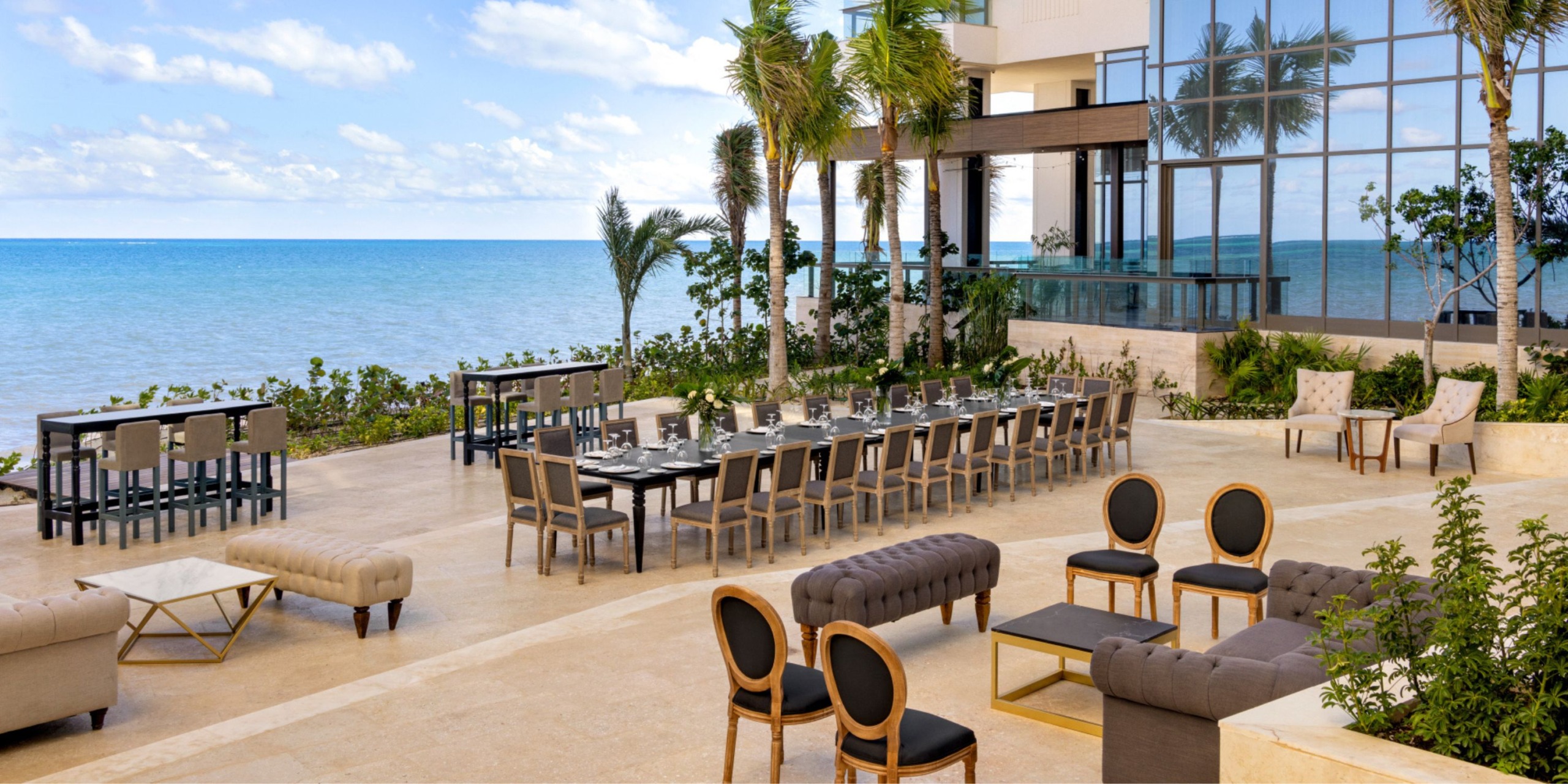 hilton-cancun-terrace-setup