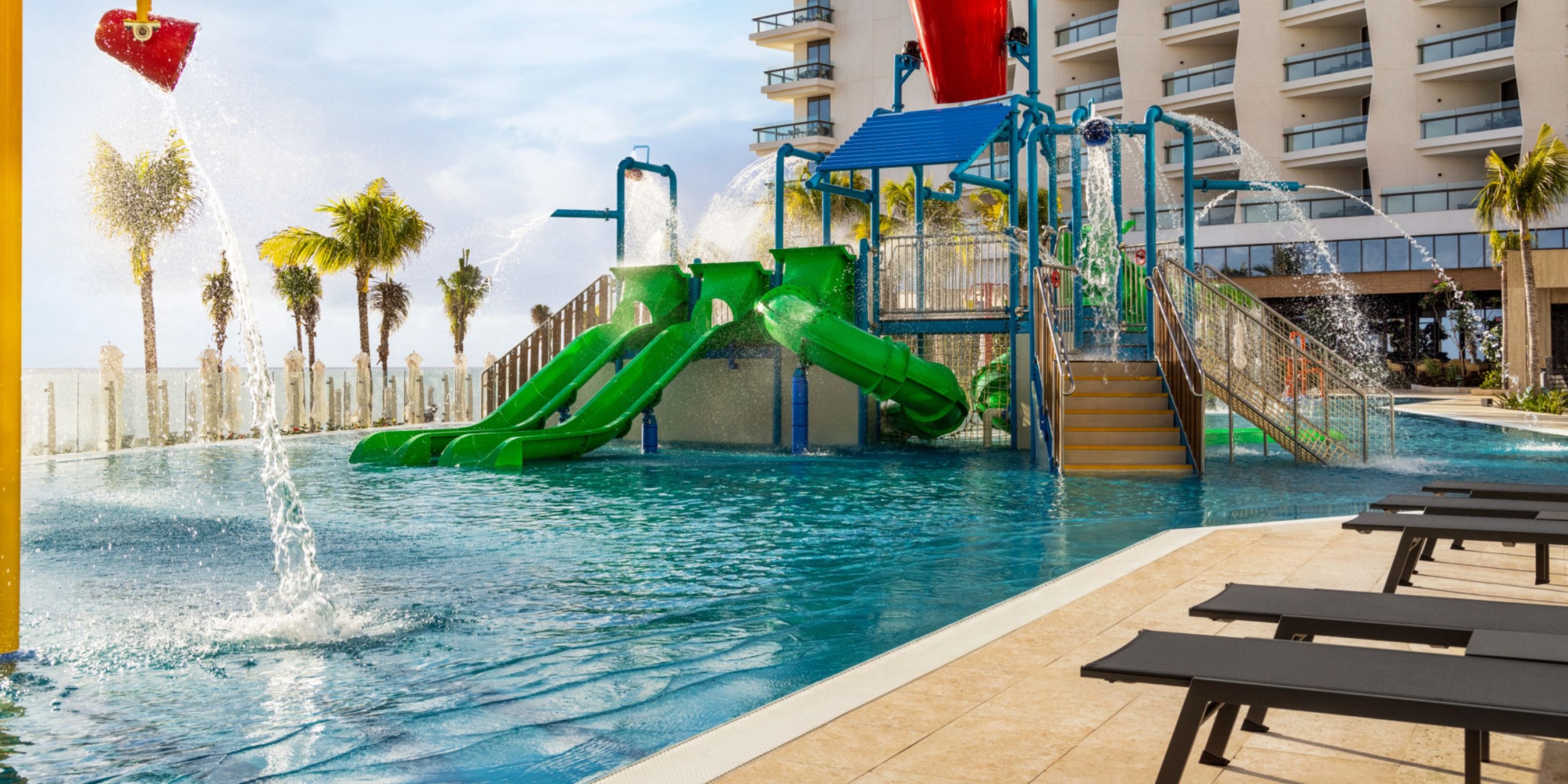 hilton-cancun-waterpark
