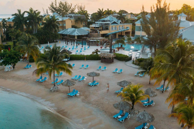 Aerial view of all-inclusive Jewel Paradise Cove