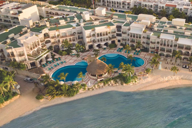 Aerial view of Wyndham Alltra Playa del Carmen resort