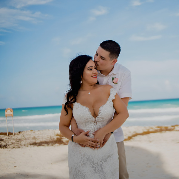 How A Small Destination Wedding Can Be Perfect For You