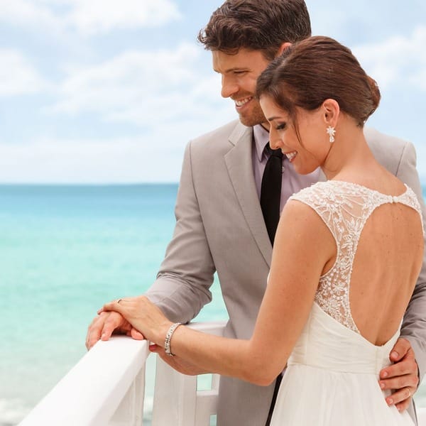 Destination Wedding Meaning: What It Is, How It Works, and How It Compares to a Traditional Wedding
