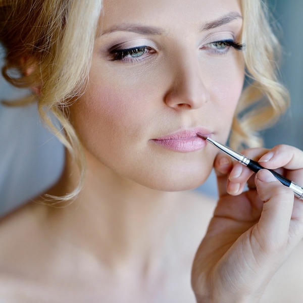 Destination Wedding Beauty Services: Skincare and Makeup Advice