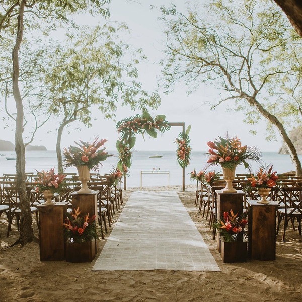 Costa Rica Destination Weddings: Everything You Need to Know