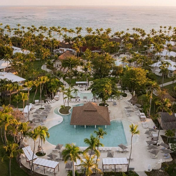 Grand Palladium B&aacute;varo Destination Weddings: Packages, Real Costs & Everything You Need to Know for 2026